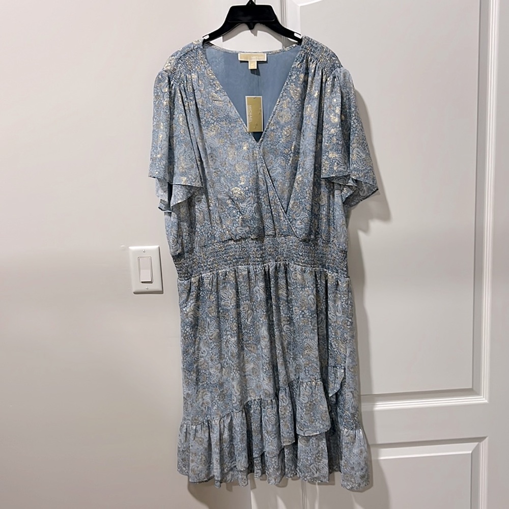 New Micheal Kors paisley metallic dress. Has hook and eye in chest for coverage.